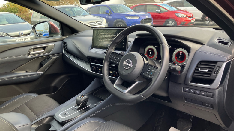 Nissan Qashqai 1.3 DiG-T MH 158 Tekna 5dr Xtronic Petrol Hatchback